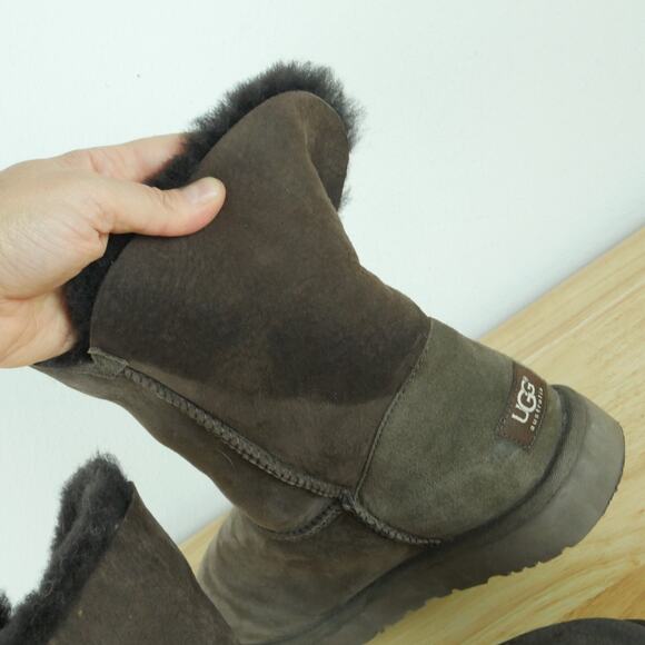 UGG Size 10 Bailey Button II Dark Brown Suede Shearling Foldover Boots Comfort - Picture 6 of 10